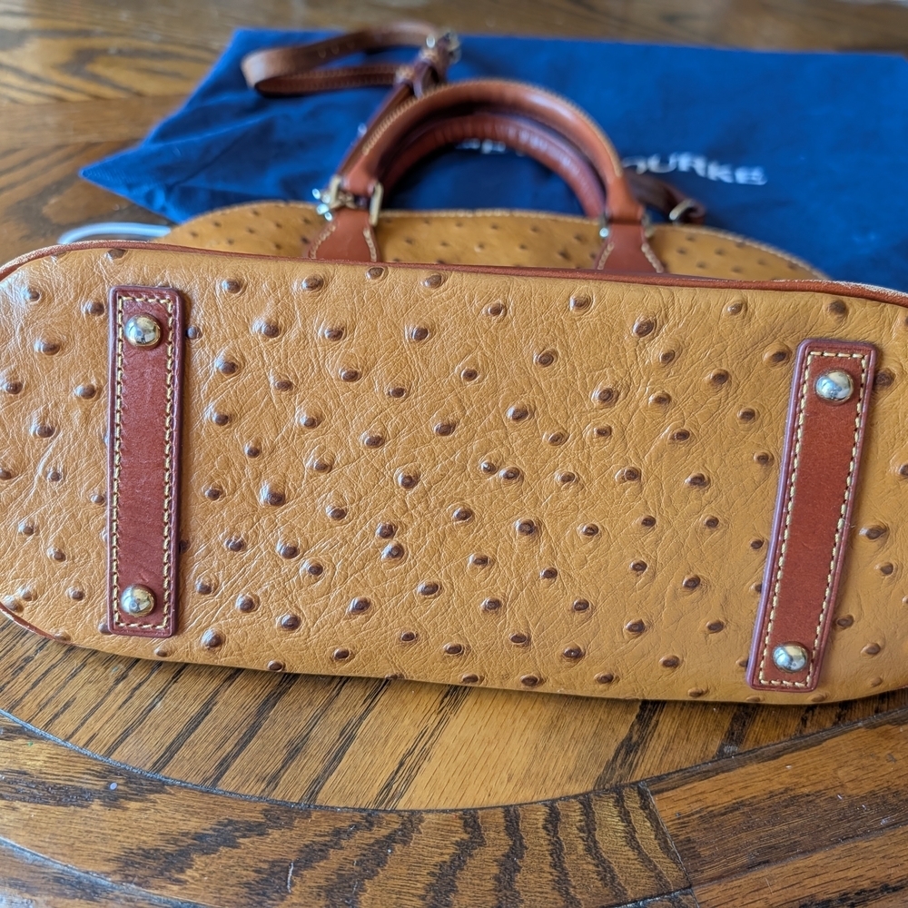 Dooney & Bourke Brown Ostrich Leather Bag and Wallet - Picture 4 of 11